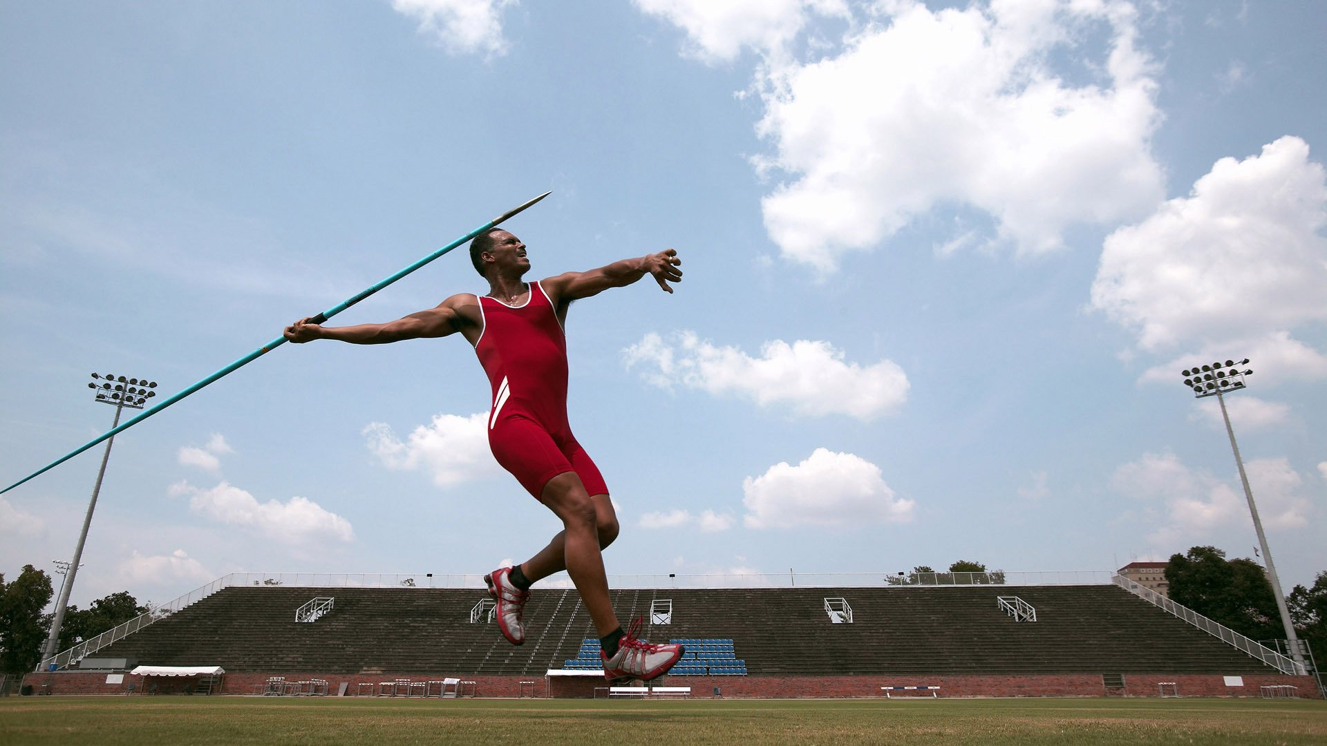 中国足球比赛高压状态下的决策合理性评估